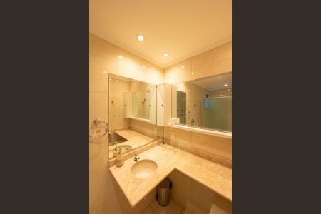 Apartamento à venda com 59m², 2 quartos e 1 vaga Apartamento à venda com 59m², 2 quartos e 1 vagaBanheiro Social