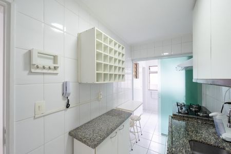 Apartamento à venda com 59m², 2 quartos e 1 vaga Apartamento à venda com 59m², 2 quartos e 1 vagaCozinha