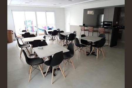 Apartamento à venda com 3 quartos, 124m² em Vila Gumercindo, São Paulo