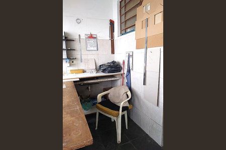Casa à venda com 250m², 4 quartos e 6 vagas