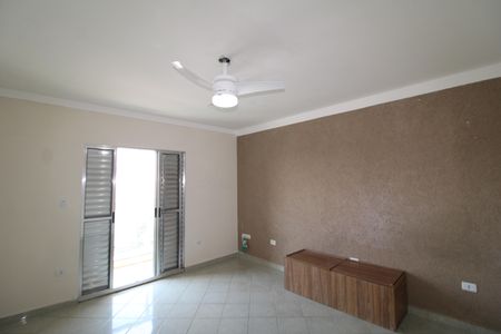 Casa à venda com 264m², 5 quartos e 5 vagasQuarto 2