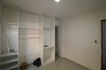 Casa à venda com 264m², 5 quartos e 5 vagasQuarto 3