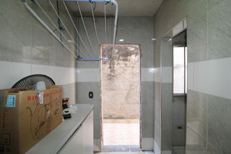 Casa à venda com 264m², 5 quartos e 5 vagasÁrea de Serviço