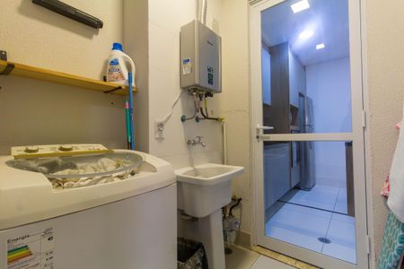 Apartamento à venda com 67m², 2 quartos e 1 vaga Apartamento à venda com 67m², 2 quartos e 1 vagaÁrea de Serviço