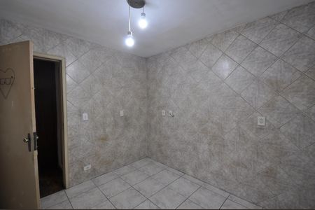 Casa à venda com 100m², 4 quartos e 2 vagasQuarto 3