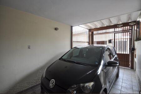 Casa à venda com 100m², 4 quartos e 2 vagasGaragem