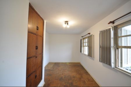 Casa à venda com 100m², 4 quartos e 2 vagasQuarto 1