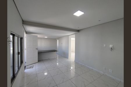 Sala de casa para alugar com 2 quartos, 100m² em Vila Brasilina, São Paulo
