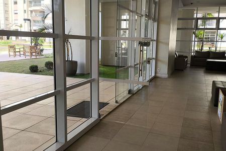 Apartamento à venda com 97m², 3 quartos e 2 vagasHall social