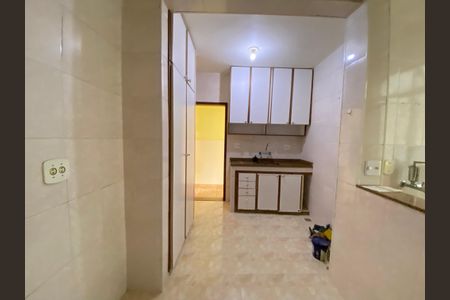 Apartamento à venda com 79m², 3 quartos e sem vagaCozinha