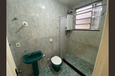 Apartamento à venda com 79m², 3 quartos e sem vagaBanheiro