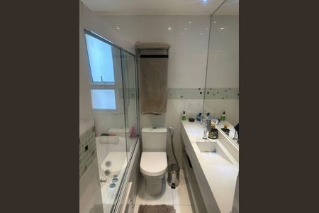 Apartamento à venda com 107m², 3 quartos e 2 vagasBanheiro Suíte