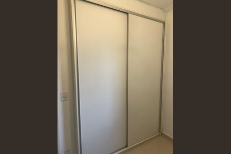 Apartamento à venda com 107m², 3 quartos e 2 vagasQuarto 3