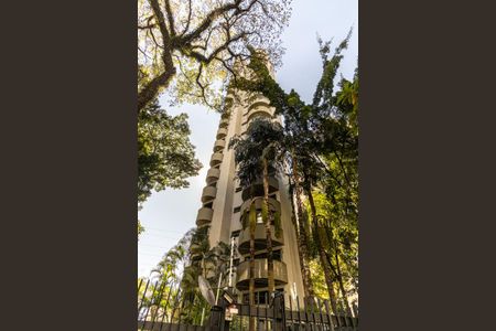 Apartamento à venda com 142m², 3 quartos e 2 vagasFachada