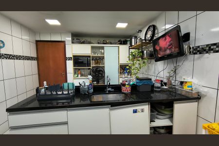 Casa de condomínio à venda com 200m², 2 quartos e 2 vagasCozinha