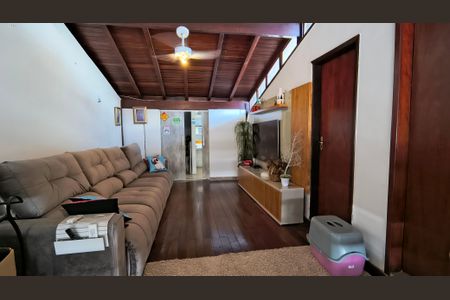 Casa de condomínio à venda com 200m², 2 quartos e 2 vagasSala 2