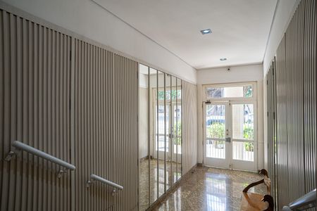 Apartamento para alugar com 44m², 1 quarto e sem vagaÁrea comum - Hall Social