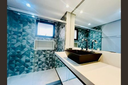 Apartamento à venda com 151m², 3 quartos e 2 vagas