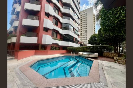 Apartamento à venda com 151m², 3 quartos e 2 vagas