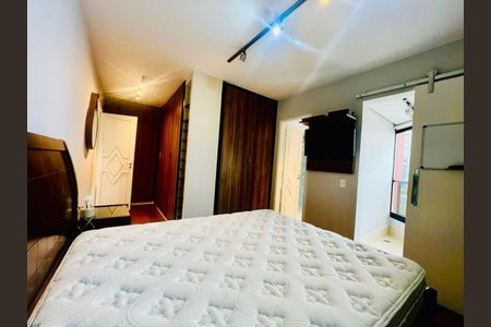 Apartamento à venda com 151m², 3 quartos e 2 vagas