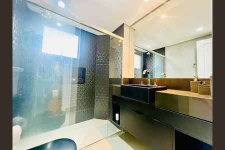 Apartamento à venda com 151m², 3 quartos e 2 vagas