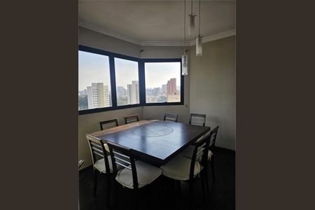 Apartamento à venda com 157m², 4 quartos e 2 vagas