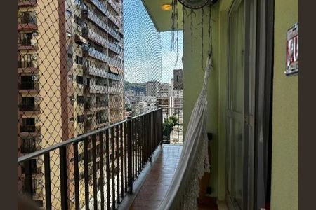 Apartamento à venda com 68m², 2 quartos e 1 vaga