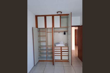 Apartamento à venda com 65m², 1 quarto e 2 vagas