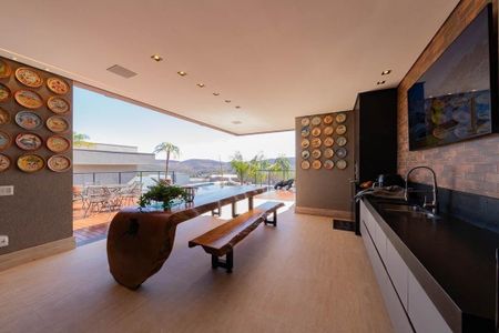 Casa de condomínio à venda com 426m², 4 quartos e 4 vagas