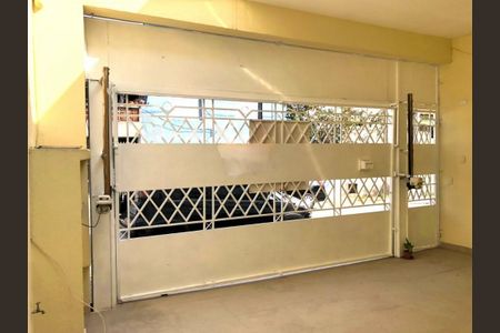 Casa à venda com 118m², 3 quartos e 2 vagas