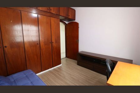 Casa à venda com 300m², 4 quartos e 4 vagas