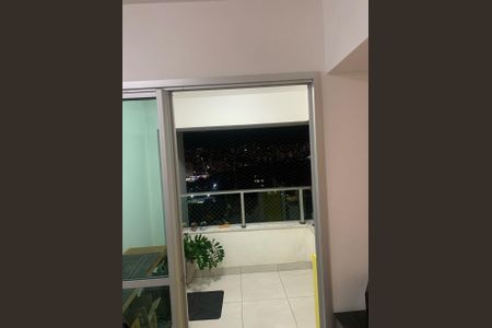 Apartamento à venda com 2 quartos, 60m² em Ipiranga, Belo Horizonte