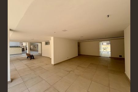Apartamento à venda com 193m², 3 quartos e 2 vagas Apartamento à venda com 193m², 3 quartos e 2 vagasÁrea comum