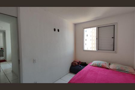 Quarto 2 de apartamento para alugar com 2 quartos, 50m² em Itaim Paulista, São Paulo
