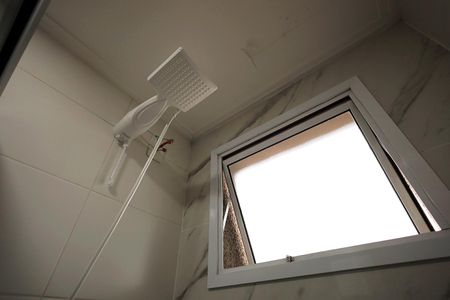 Apartamento à venda com 98m², 3 quartos e 2 vagas Apartamento à venda com 98m², 3 quartos e 2 vagasBanheiro Suíte