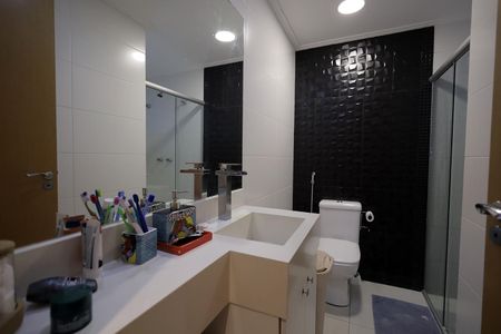 Apartamento à venda com 98m², 3 quartos e 2 vagas Apartamento à venda com 98m², 3 quartos e 2 vagasBanheiro 1
