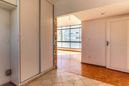 Apartamento à venda com 3 quartos, 127m² em Cambuí, Campinas
