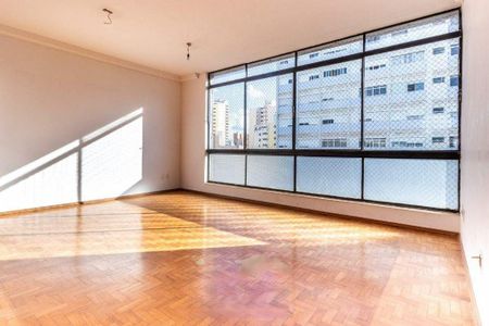 Apartamento à venda com 3 quartos, 127m² em Cambuí, Campinas