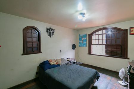 Casa à venda com 480m², 3 quartos e 3 vagasQuarto 2