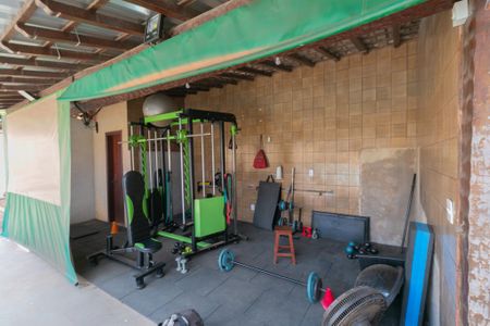 Casa à venda com 480m², 3 quartos e 3 vagasAcademia