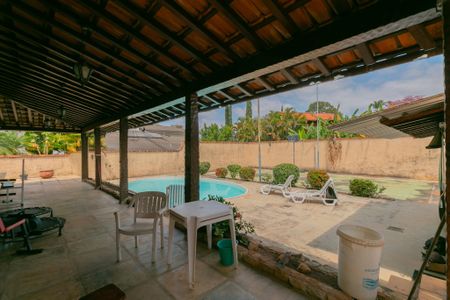 Casa à venda com 480m², 3 quartos e 3 vagasÁrea Externa