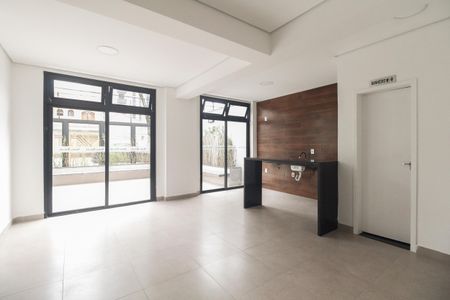 Apartamento para alugar com 60m², 2 quartos e sem vaga Apartamento para alugar com 60m², 2 quartos e sem vagaCondomínio - Salão de Festas