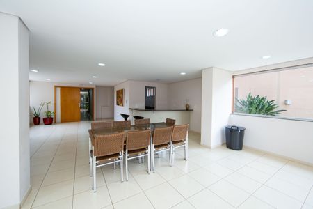 Apartamento à venda com 100m², 3 quartos e 2 vagas Apartamento à venda com 100m², 3 quartos e 2 vagasSALAO DE FESTAS