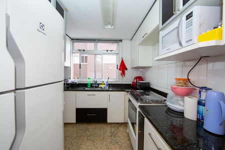 Apartamento à venda com 100m², 3 quartos e 2 vagas Apartamento à venda com 100m², 3 quartos e 2 vagasCOZINHA