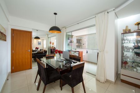 Apartamento à venda com 100m², 3 quartos e 2 vagas Apartamento à venda com 100m², 3 quartos e 2 vagasSALA