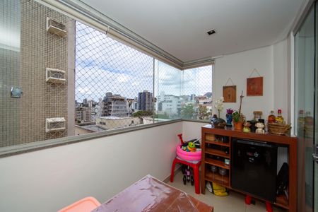 Apartamento à venda com 100m², 3 quartos e 2 vagas Apartamento à venda com 100m², 3 quartos e 2 vagasVARANDA
