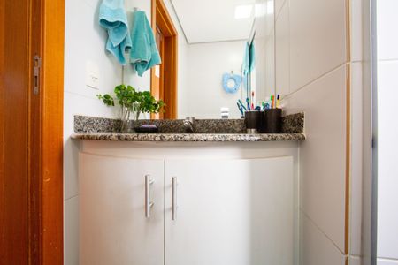 Apartamento à venda com 100m², 3 quartos e 2 vagas Apartamento à venda com 100m², 3 quartos e 2 vagasBANHEIRO1