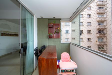Apartamento à venda com 100m², 3 quartos e 2 vagas Apartamento à venda com 100m², 3 quartos e 2 vagasVARANDA