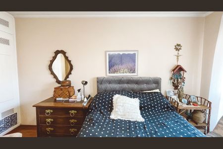 Apartamento à venda com 120m², 3 quartos e 2 vagas Apartamento à venda com 120m², 3 quartos e 2 vagasSuíte