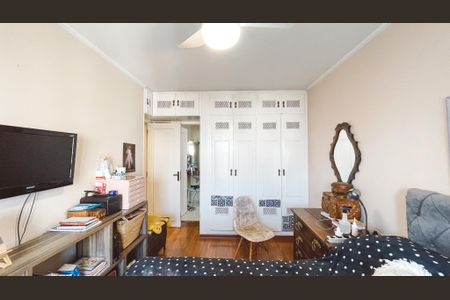 Apartamento à venda com 120m², 3 quartos e 2 vagas Apartamento à venda com 120m², 3 quartos e 2 vagasSuíte